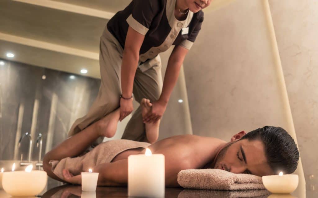 Thai Massage Benefits and What To Anticipate